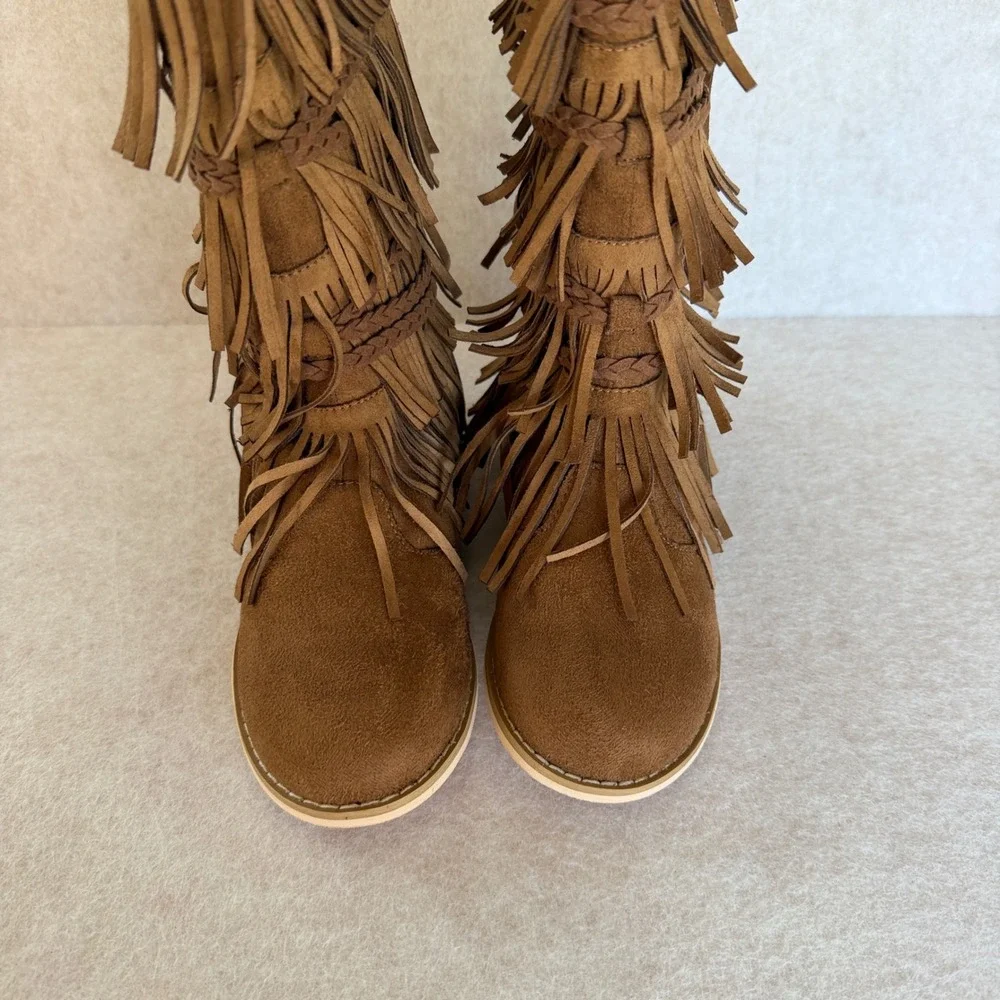 Joyfolie Kids Riley Boot Tan Girls size 1Y Vegan Suede Fringe Braided Boho Boots